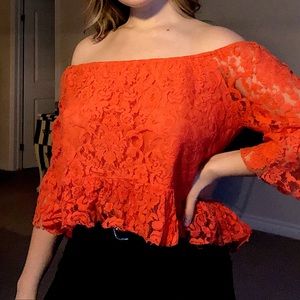 Strapless lace longsleeve